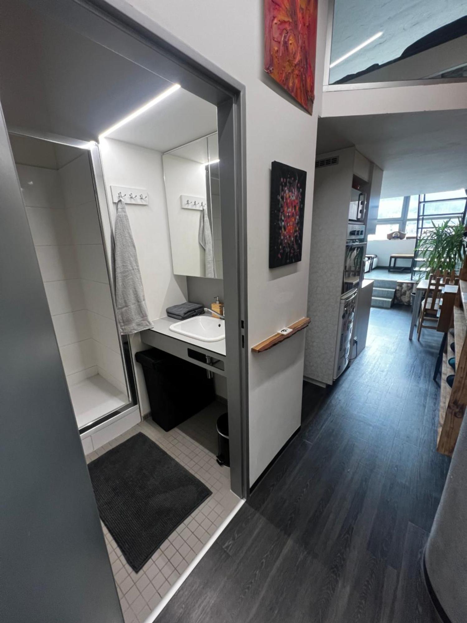 1 Bedroom Loft Apartment Zlín المظهر الخارجي الصورة