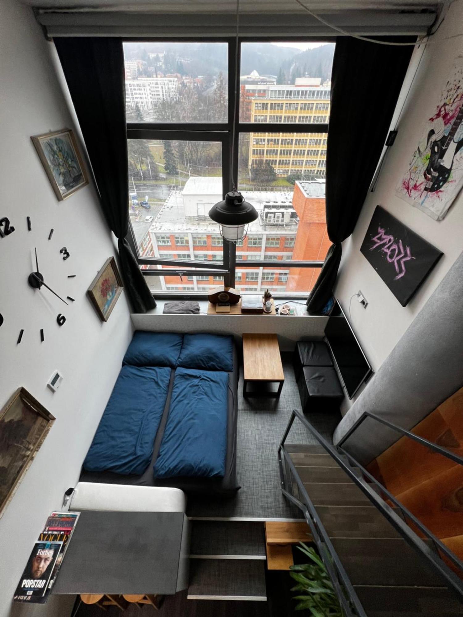 1 Bedroom Loft Apartment Zlín المظهر الخارجي الصورة